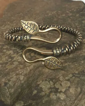 Ash Leaf Arm Ring