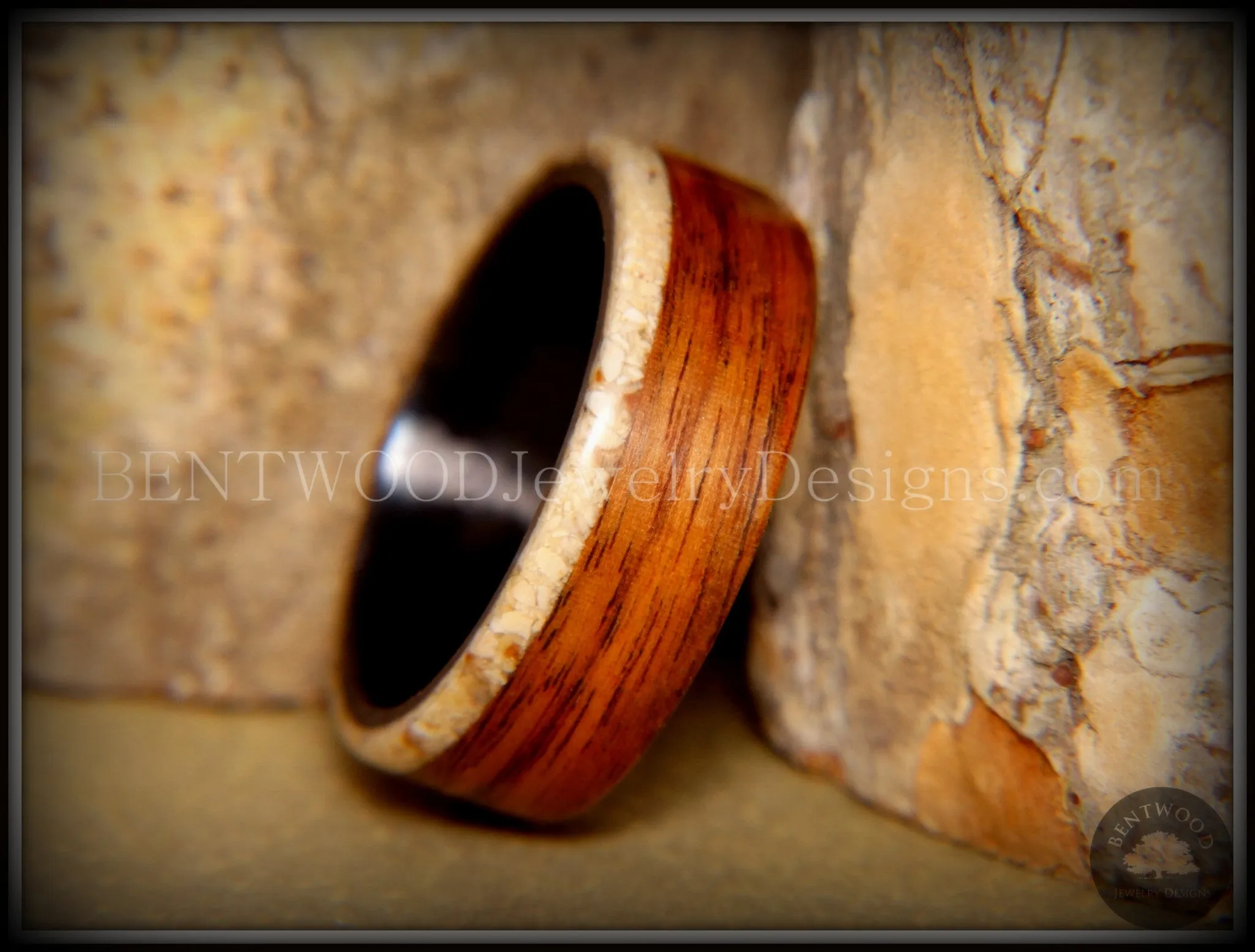 Bentwood Ring - "Beaches Edge" Rosewood Sand Inlay Carbon Fiber Core
