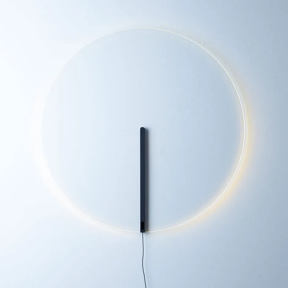 Guise Wall Lamp