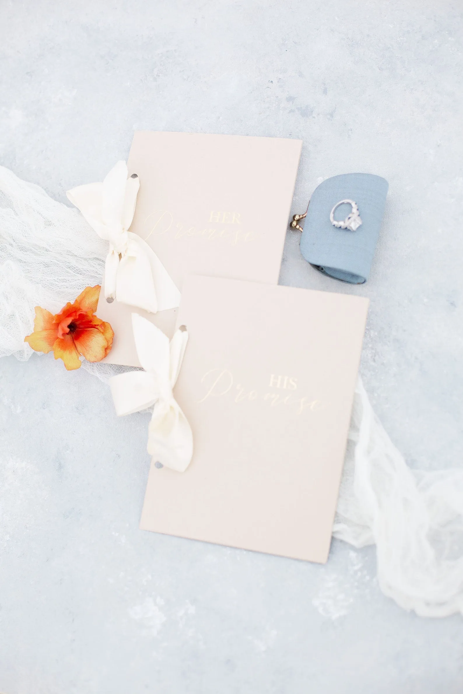 Hand painted, rollable styling mat for wedding photography|blue/gray
