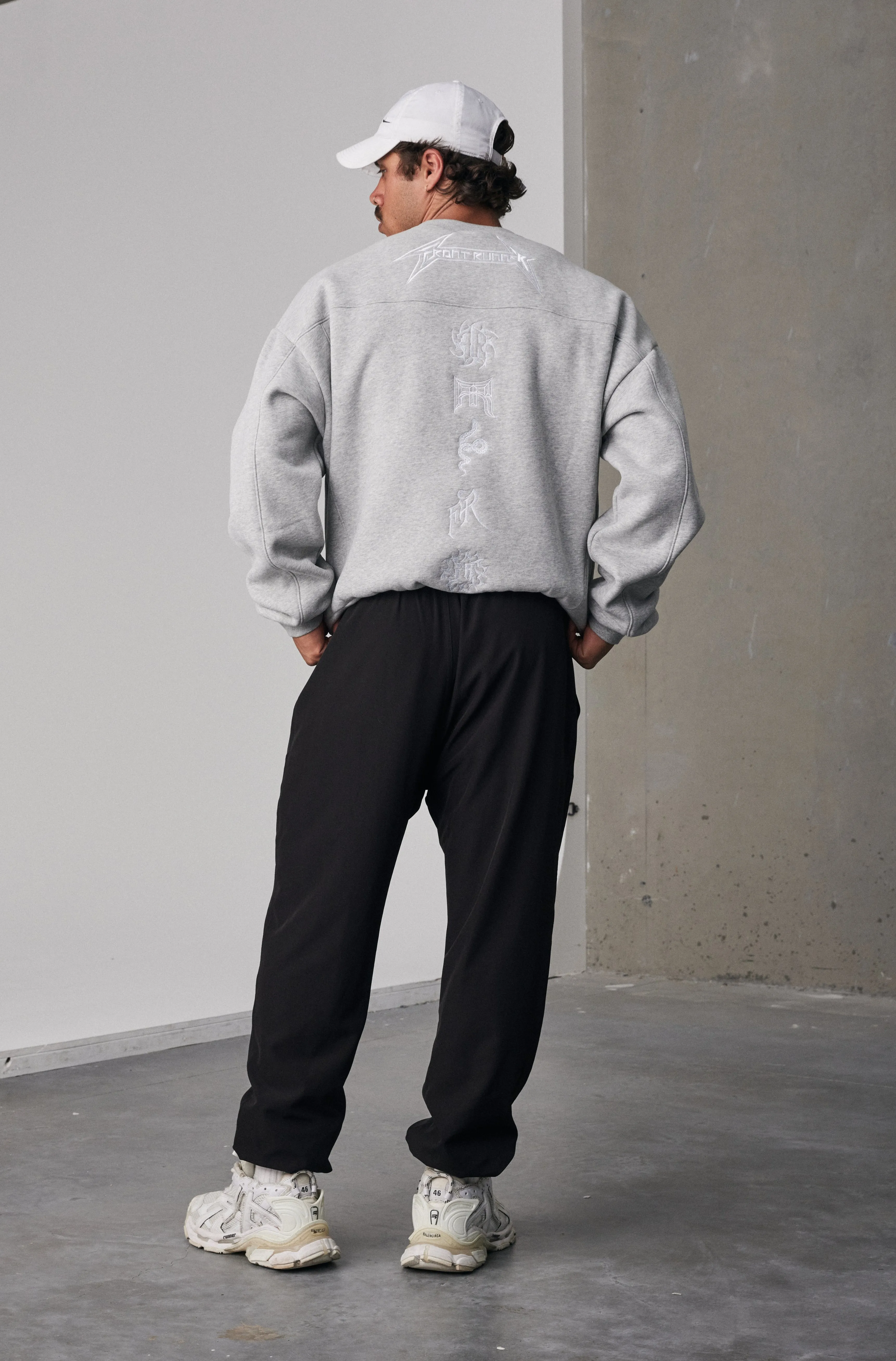 Pyro Crewneck - Grey Marle
