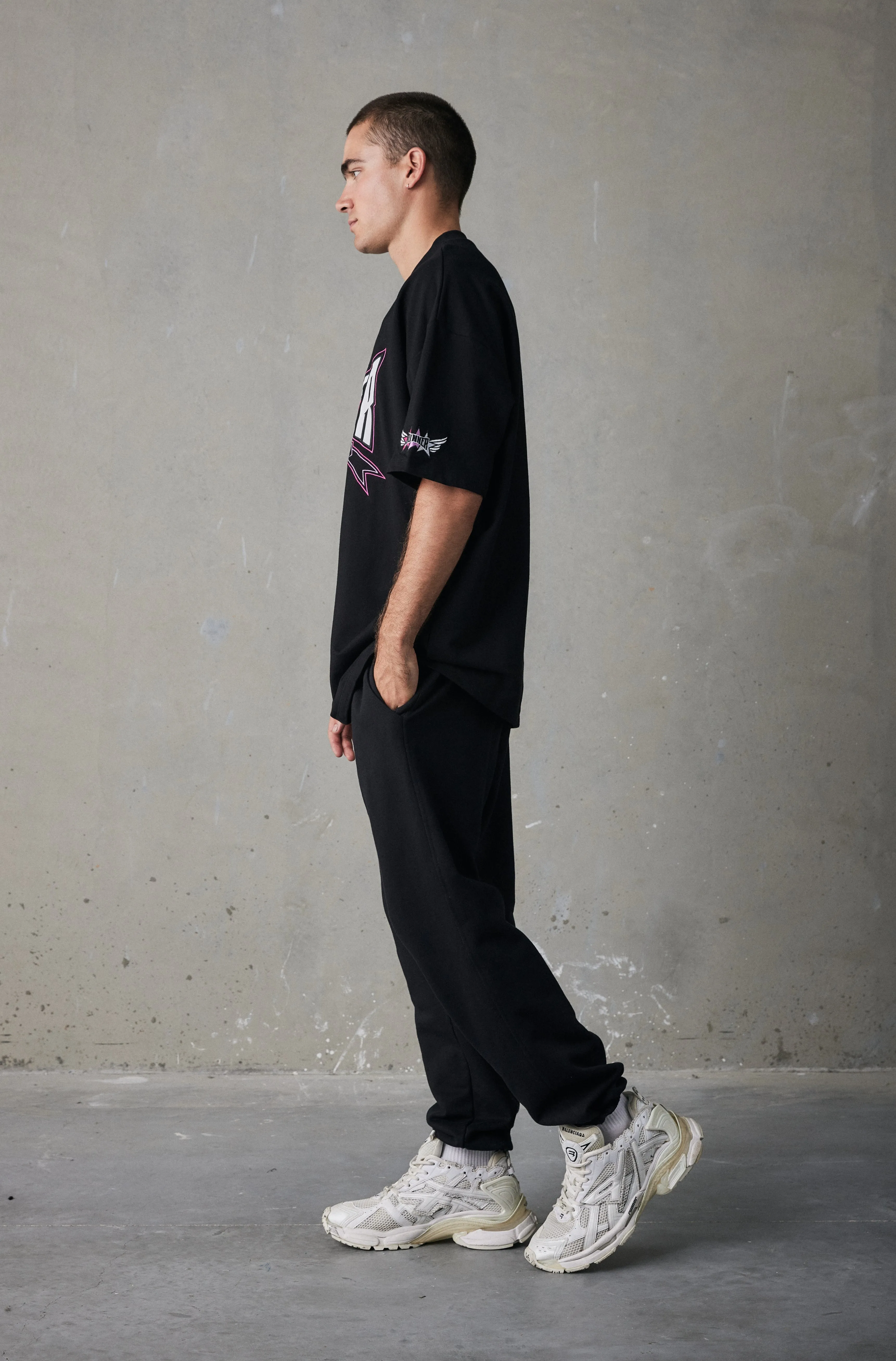 Track Runner Tee - Black Ruby