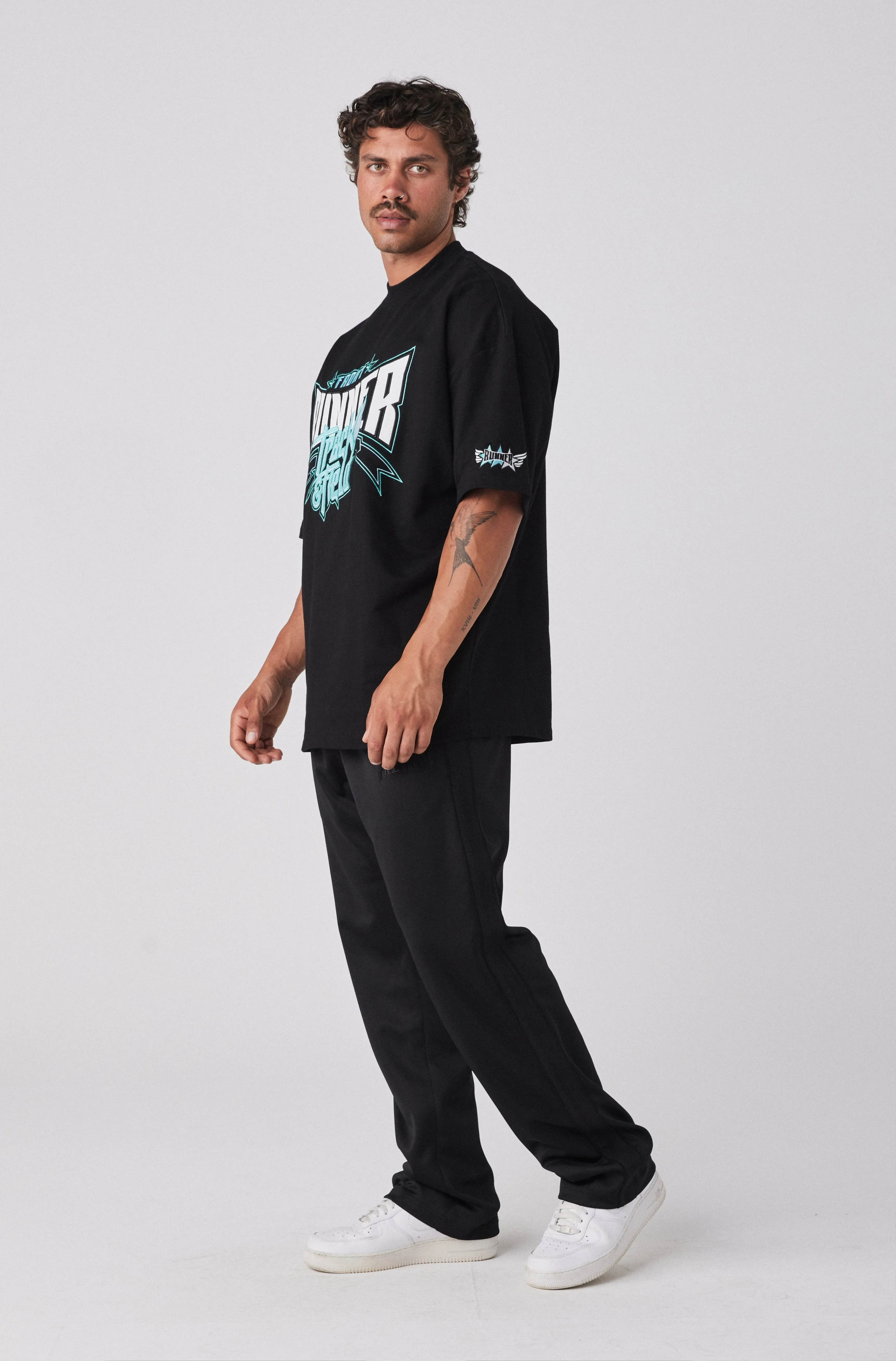 Track Runner Tee - Black Tiffany