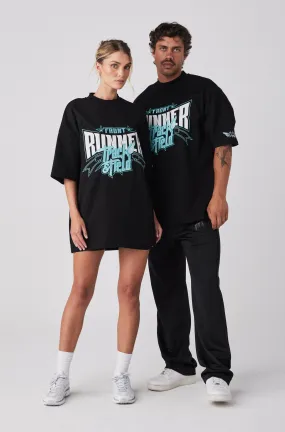 Track Runner Tee - Black Tiffany