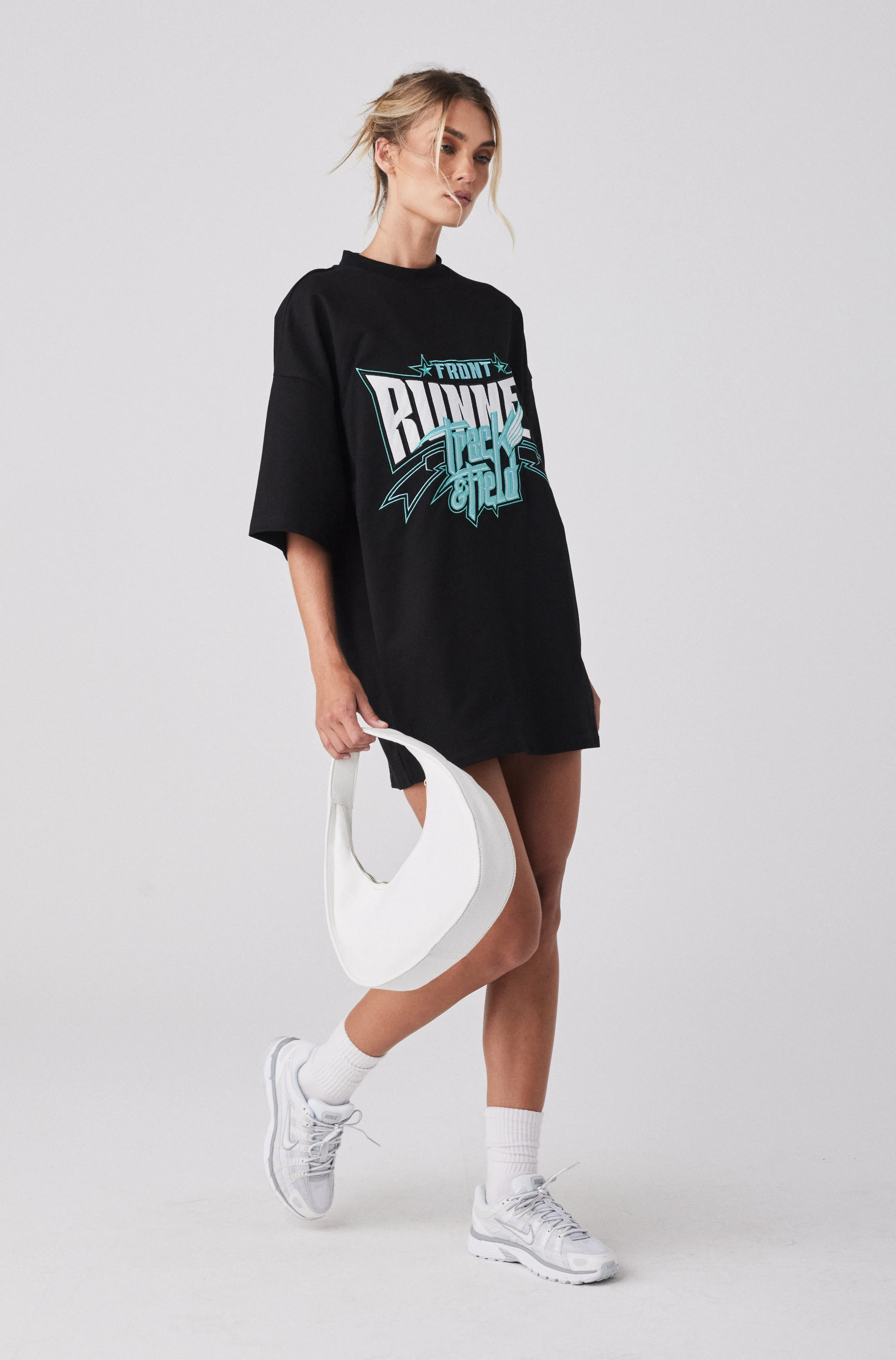 Track Runner Tee - Black Tiffany