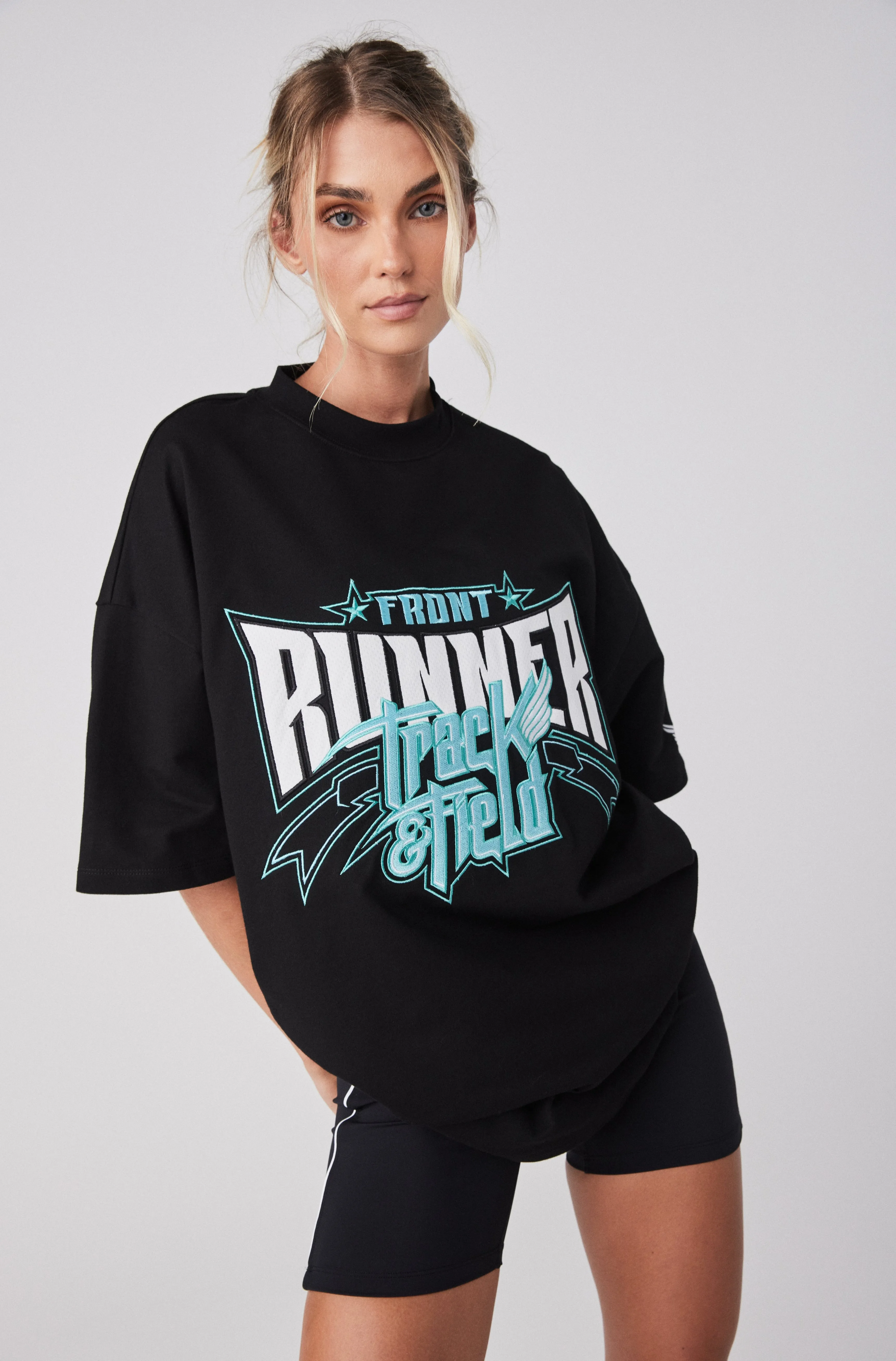 Track Runner Tee - Black Tiffany